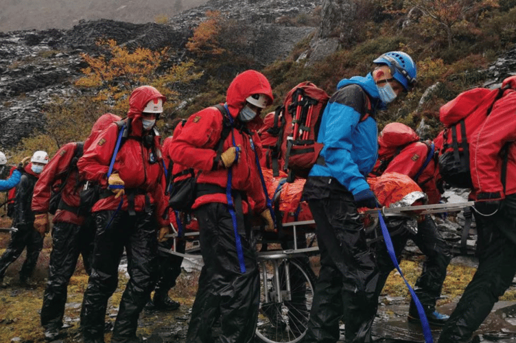 Aberdyfi Search & Rescue Team want to raise £25,000