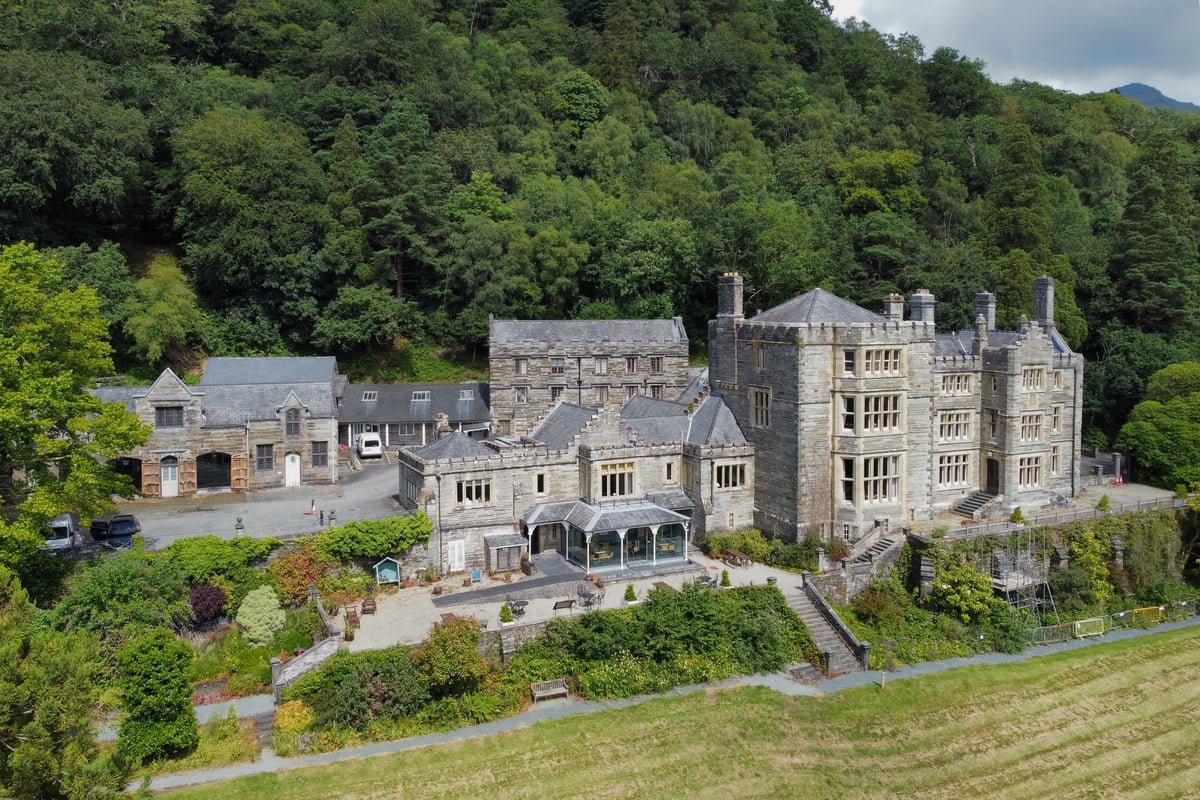 Park authority puts Maentwrog mansion on market for £1.2M