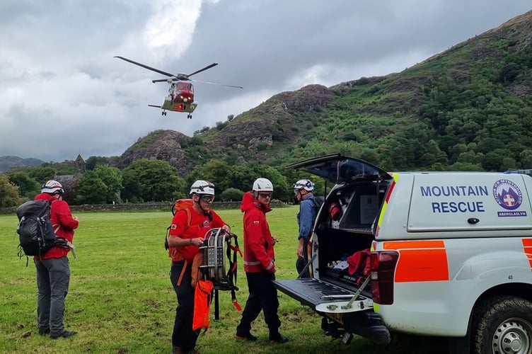 Aberglaslyn Mountain Rescue Team, Rescue 936 South Snowdonia Search & Rescue Team all attended the scene. Photo: Aberglaslyn Mountain Rescue Team