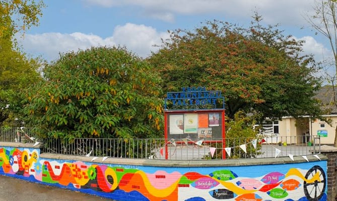 Ysgol Tal-Y-Bont