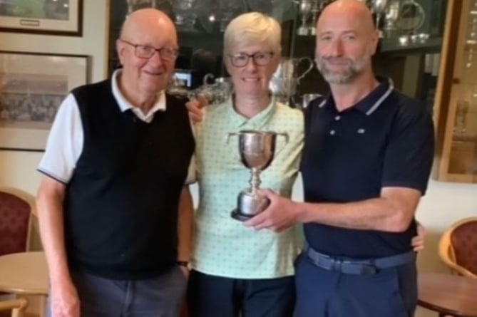 Stewards Trophy winners captain Catrin Pugh Jones and captain Alan Shaw 