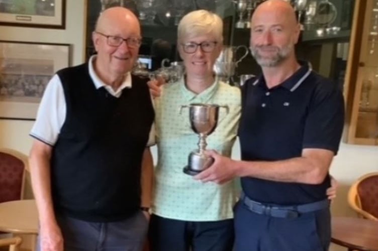 Stewards Trophy winners captain Catrin Pugh Jones and captain Alan Shaw 