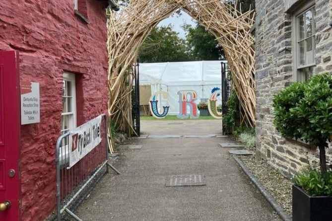 An archway at the entry point to Cardigan Castle was made by willow sculptor Michelle Cain from Cardigan