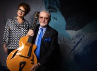 Rhosygilwen host jazz singer Alison Burns and guitarist Martin Taylor