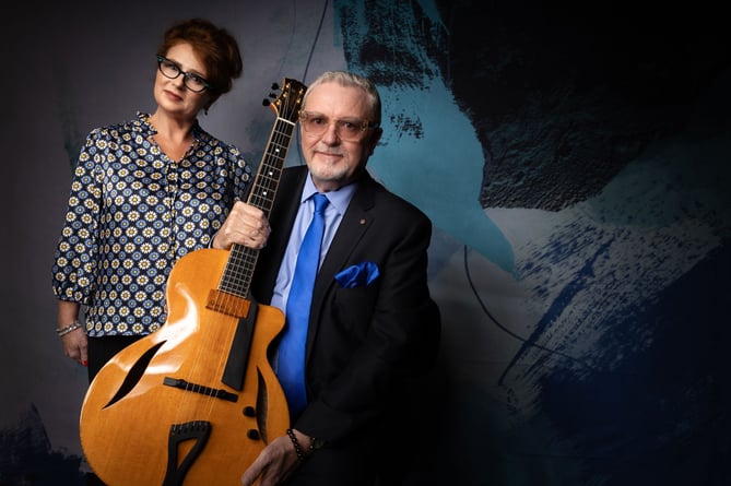 Scottish-Canadian jazz singer Alison Burns and British fingerstyle guitarist Martin Taylor. Photo: Ali Hasbach