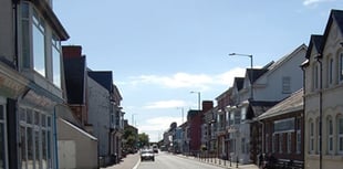 Tywyn history group hear about war from Gwyn Jenkins