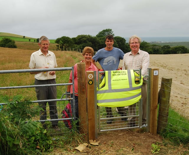 Praise for volunteers who have maintained Ceredigion's paths