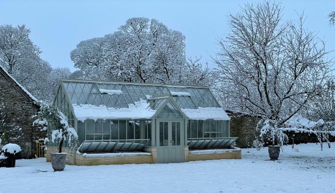 How to organise your greenhouse