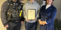 'Unsung hero' awarded for helping police catch burglars in disguise 