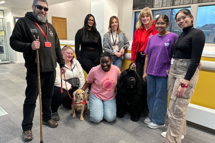 Cariad Pet Therapy with Aberystwyth University nursing students