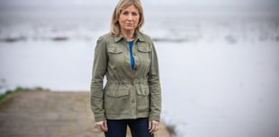 Sian Lloyd yn ail ymweld ag achosion troseddu nodedig o’r gorffennol