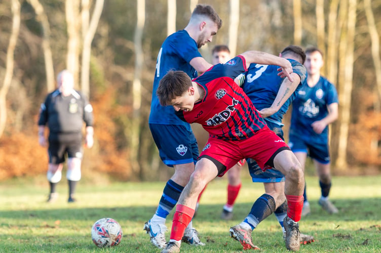 Dewi Stars staged a comeback against Llechryd but fell short