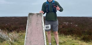 Bala boxer Gwion wins Offa's Dyke ultra race