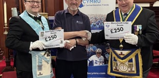 Aberystwyth Masons donate to Prostate Cymru